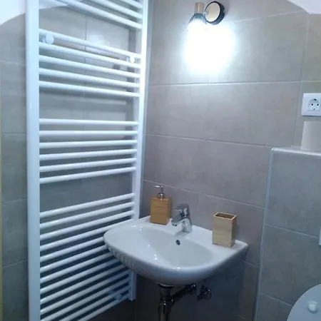 Apartma Pr' Stengarju Apartmán *