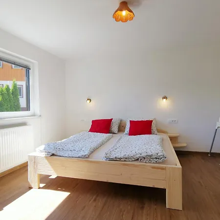 Apartma Pr' Stengarju * Bohinjska Bela