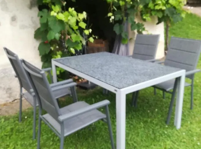 Apartma Pr' Stengarju דירה בוהינסקה בלה