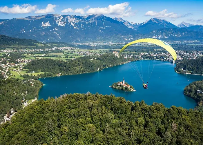 Apartma Pr' Stengarju דירה *